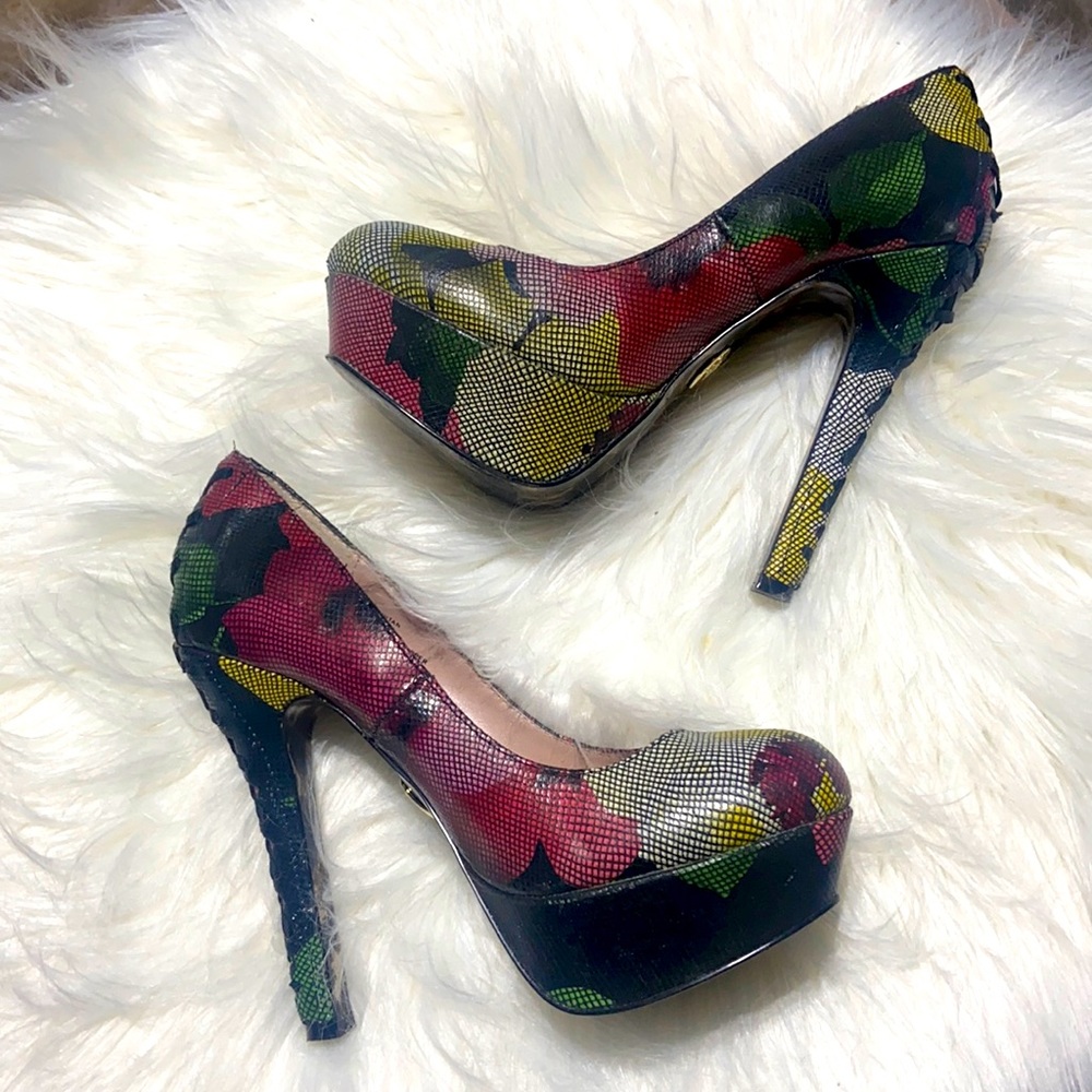 Betsey Johnson Floral Platform Heels Pump